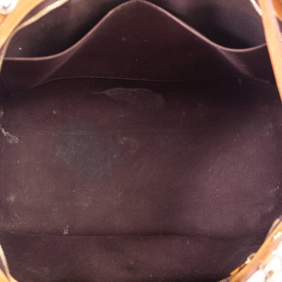 Authentic Louis Vuitton Vernis Monogram Amarante Brea MM Handbag - Picture 13 of 16